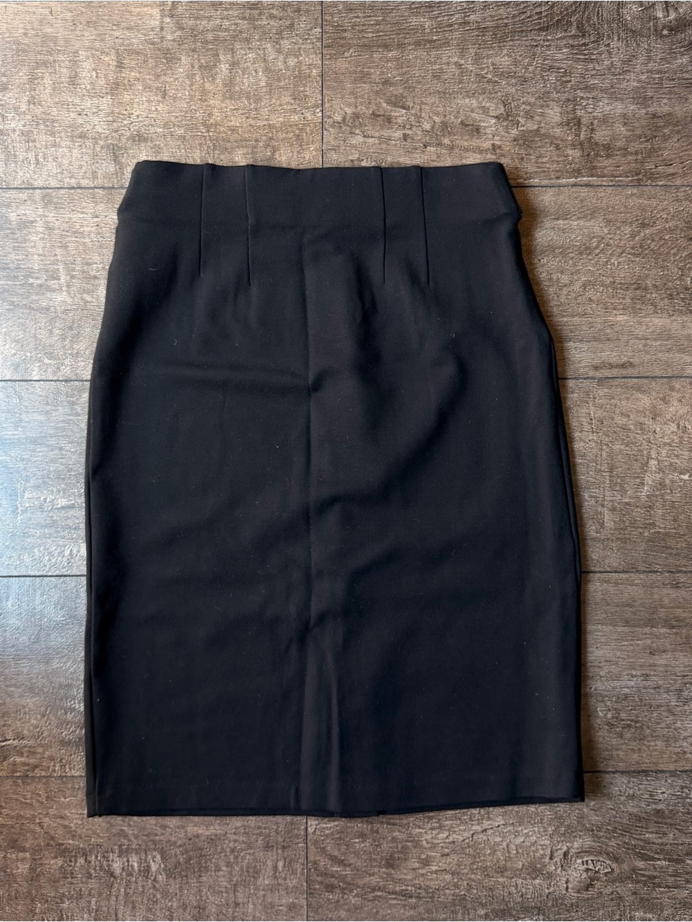 Tahari Black Pencil Skirt - Sleek Tailored Fit